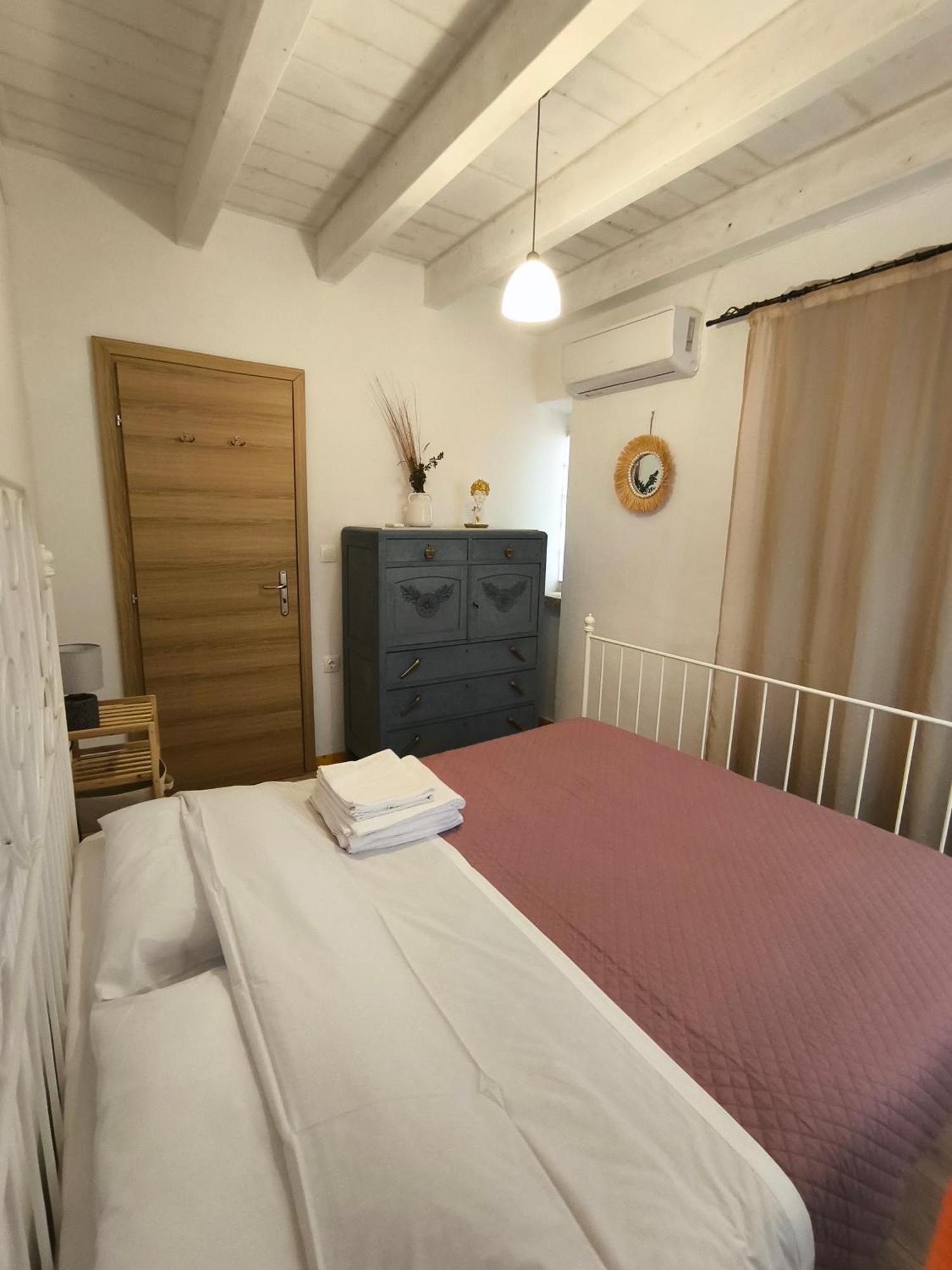 Dafnis Apartment Corfu Town Экстерьер фото